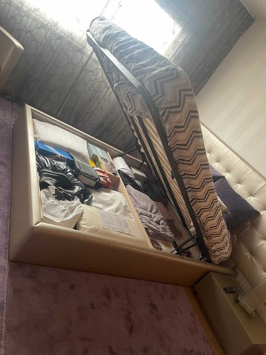 Mobília de quarto de adulto