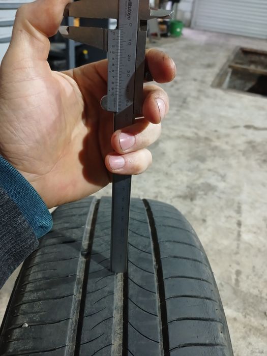 Продам Шини 205/55/16