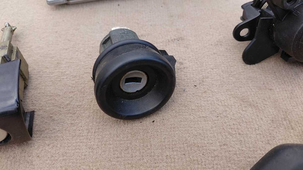 Komputer Sterownik zestaw startowy BMW E46 316i N42B18 1,8 Benzyna manual