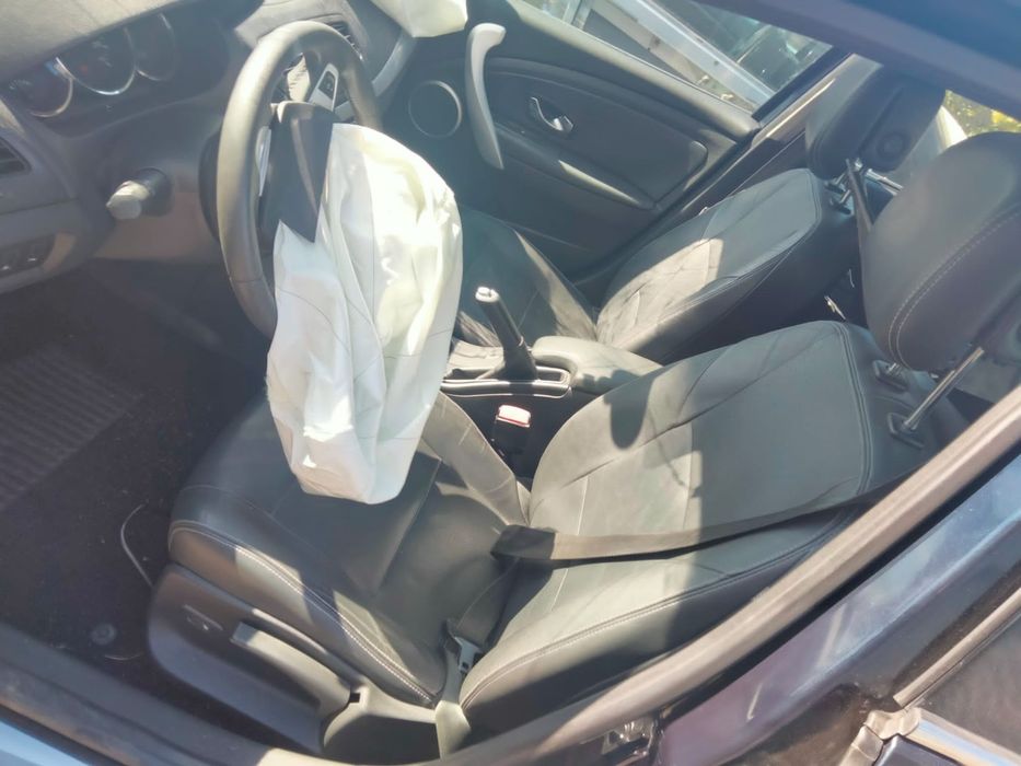 Renault Fluence Exlcusive 1.5 Dci De 2010 Disponível Para Peças