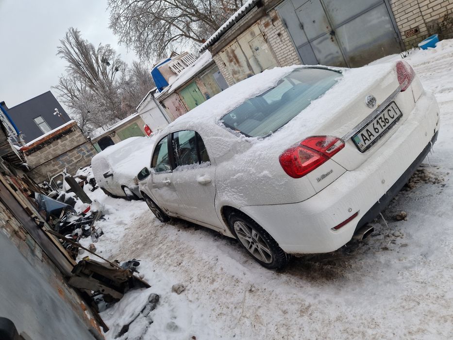 Продам Brilliance BS4 1.8 в максимальной комплектации