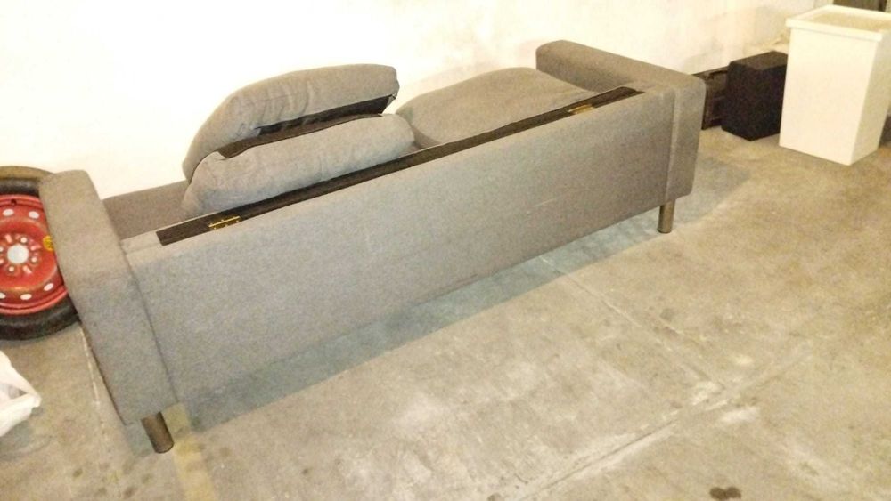 Sofá de 3 lugares cinzento