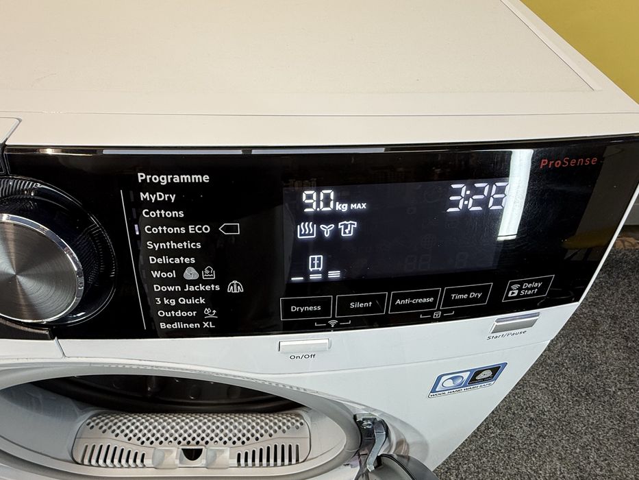 Сушильна машина AEG Lavatherm 9000 series T9DSP961B 9кг WiFi Premium