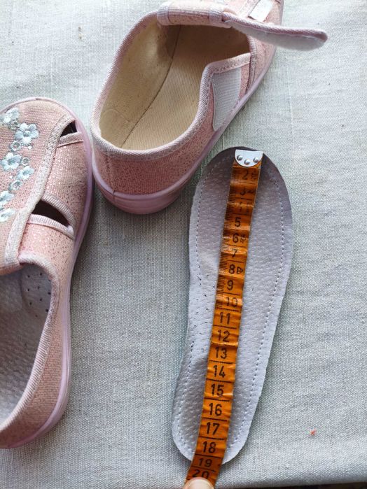 Тапочки на дівчинку