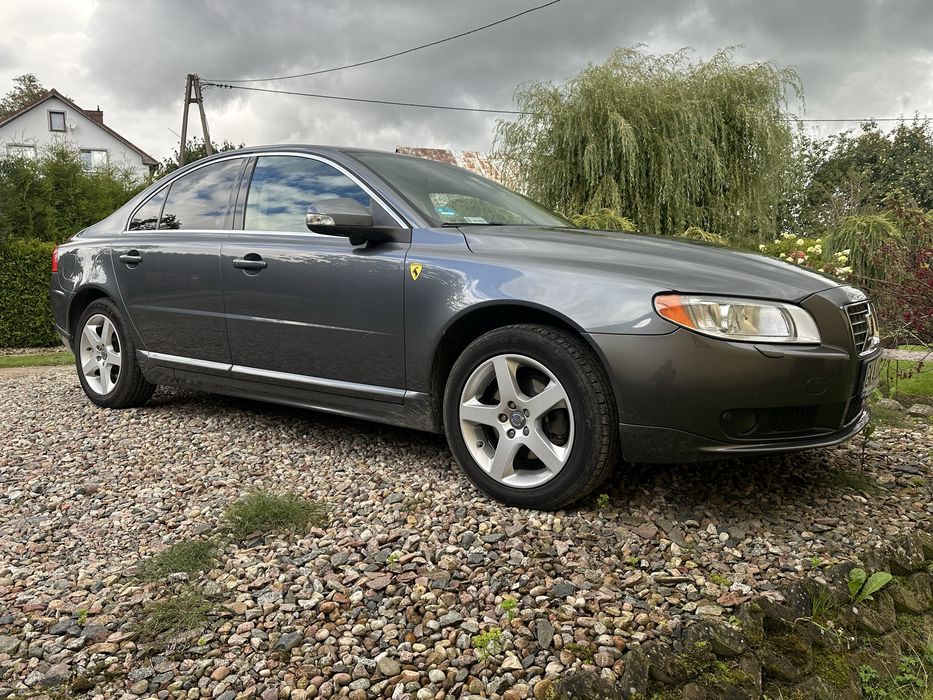 Volvo S80