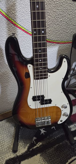 Viola baixo aria stb series