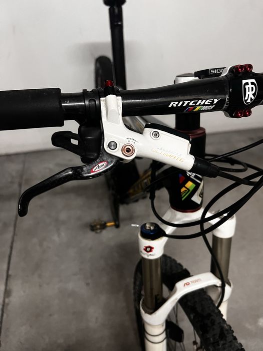 Bicicleta de carbono