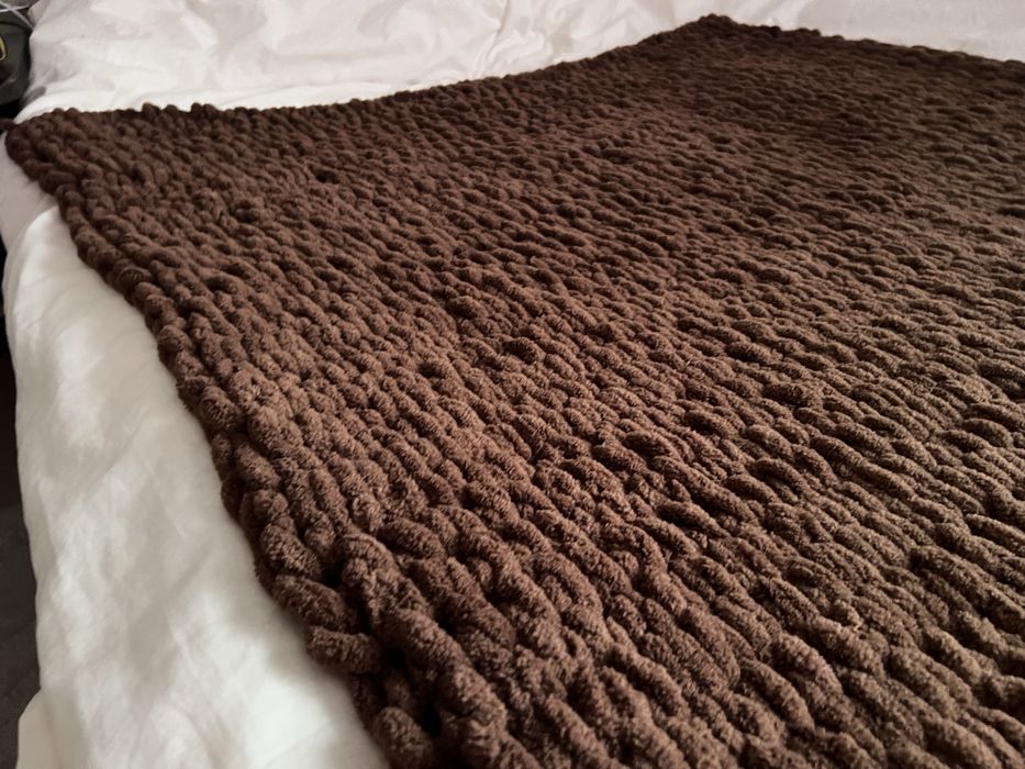 Плед вʼязаний , ручної роботи