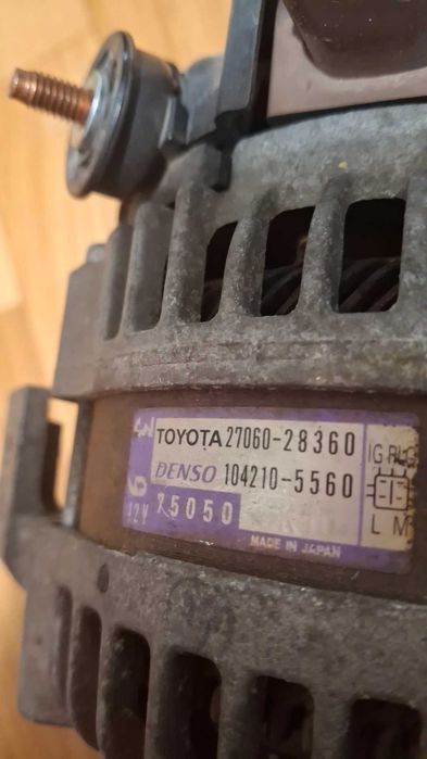 Генератор на Тоyota rav 4