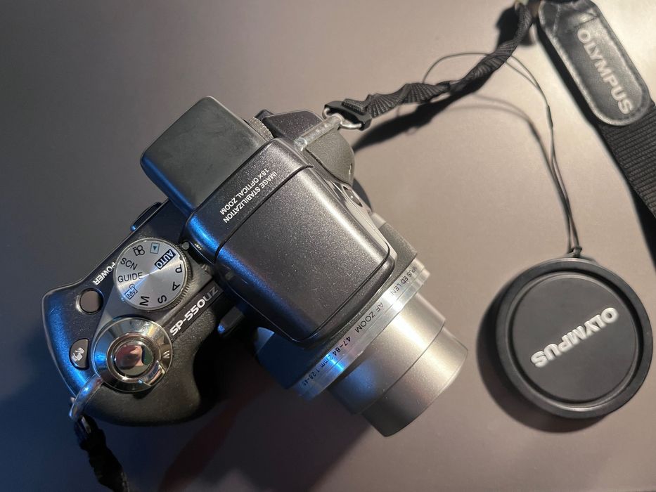 Olympus SP-550UZ 18x Zoom sony Ультразум nikon Стабилизация canon CCD