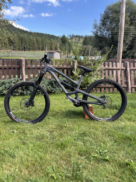 YT CAPRA L 2019 jibb freeride downhill enduro