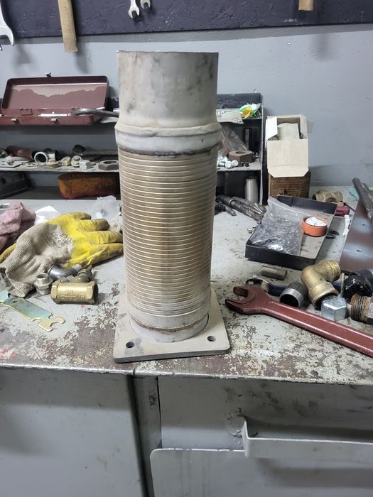 Гофра на вихлопну системуфура Івеко