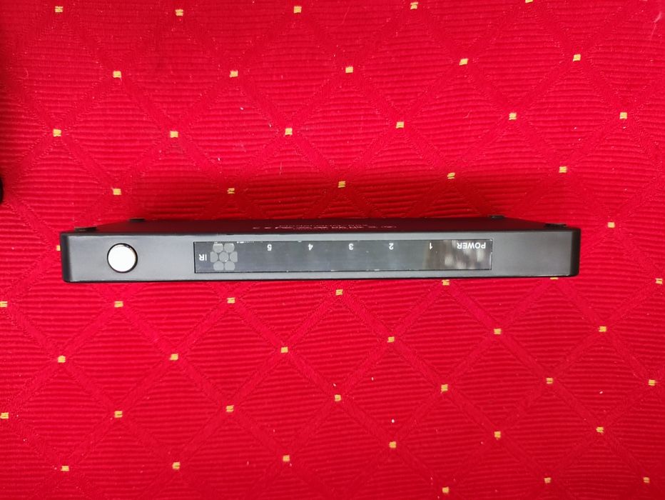 Przełącznik HDMI rozdzielacz 60Hz 4K  UHD PS5 PS4 PS3 DVD Xbox switch