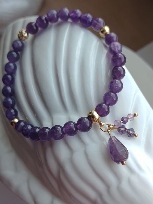 Bransoletka z naturalnymi ametystami