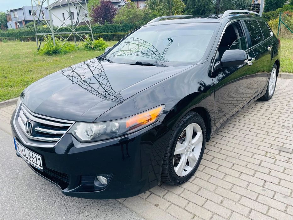 Honda Accord 2.0 benzyna kombi klima grzane fotele Wrocław