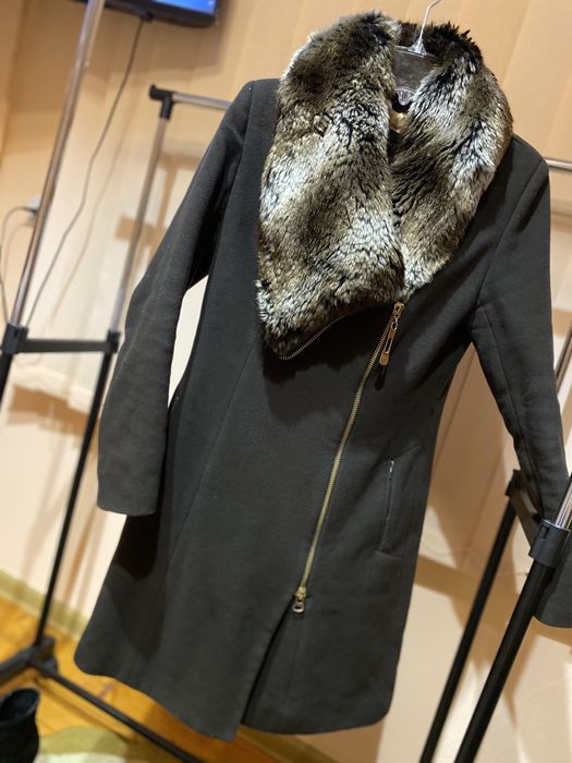 Пальто зимове