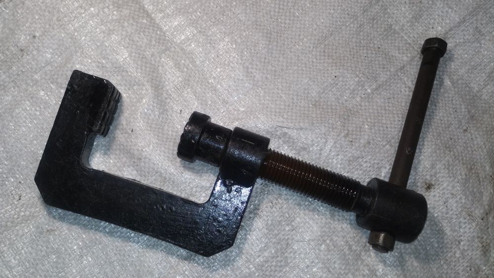 Мощная струбцина