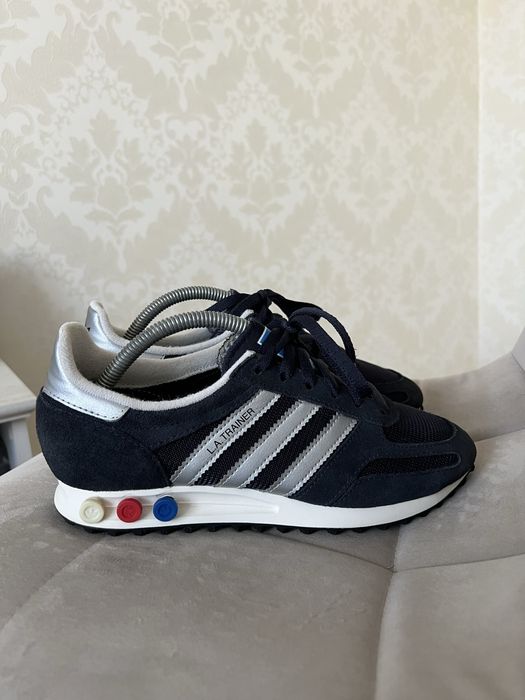 Кросівки Adidas La trainer