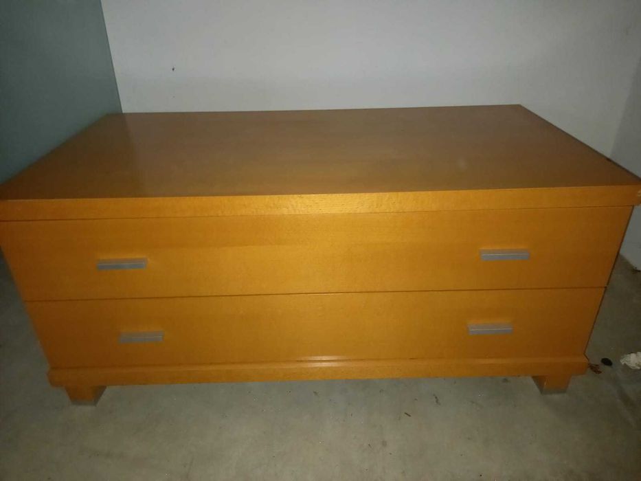 móvel de sala para TV, em bom estado