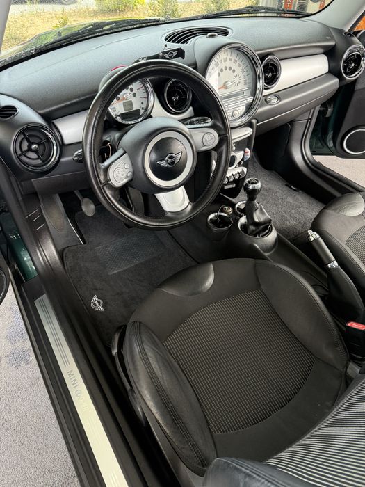Mini Cooper D 2009508699993357701129