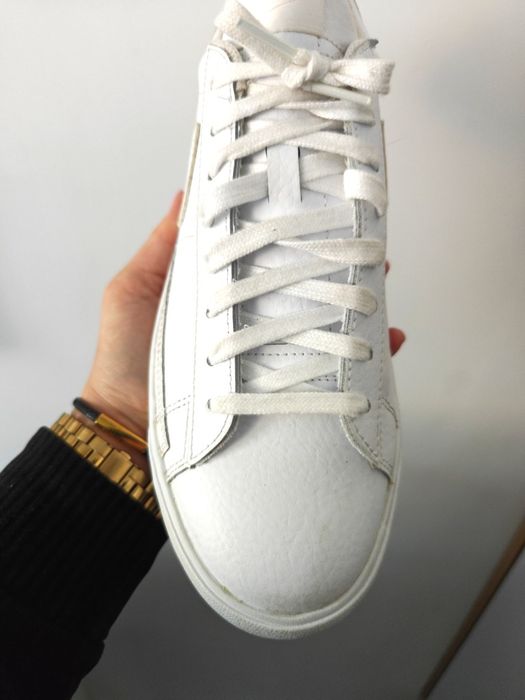 Nike Blazer Low '77 klasyczne białe sneakersy adidasy męskie 44/28 cm