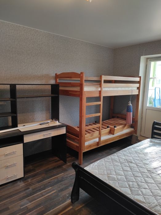 Продам двоярусне дитяче ліжко