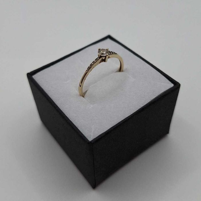 Złoty pierścionek 1,02g SPOKO LOMBARD BEŁCHATÓW skup złota