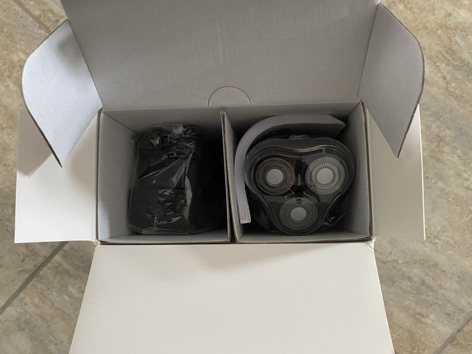 Máquina de barbear Qilive - Nova