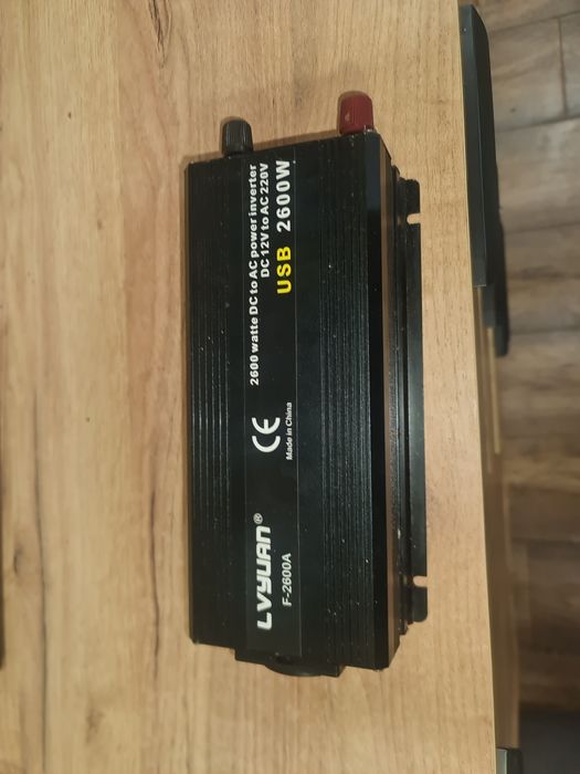 Инвертор 220 вольт 2.600 Вт
