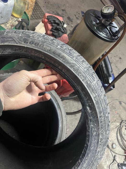 Good year 215/40/r18 зима 38 неделя 2019 год 8мм
