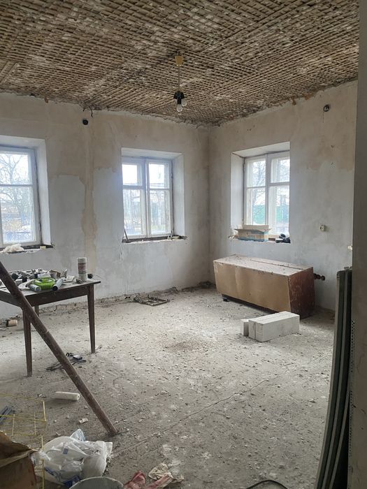 Продам будинок під ремонт у Катеринівці