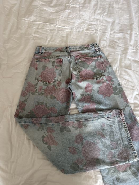 Джинси в троянди Zara