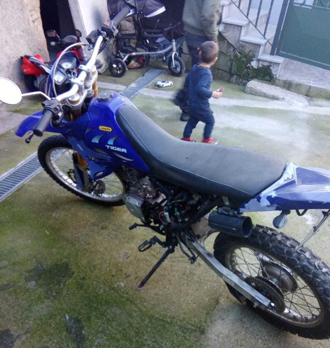 Moto cross 125 com ducomentos
