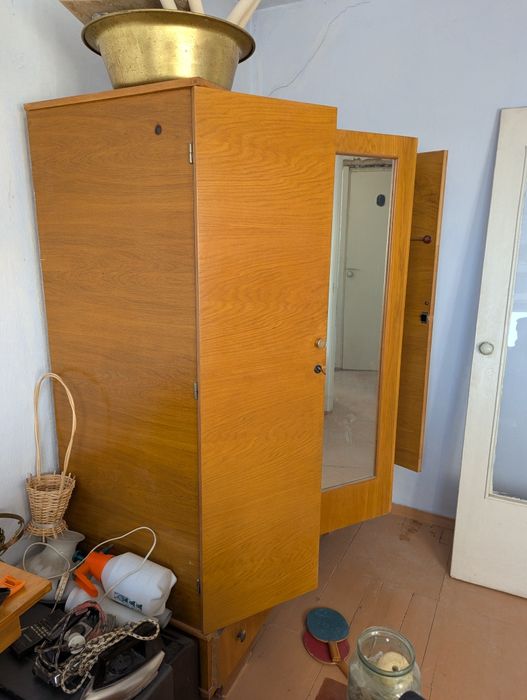 Віддам безкоштовно Шафу