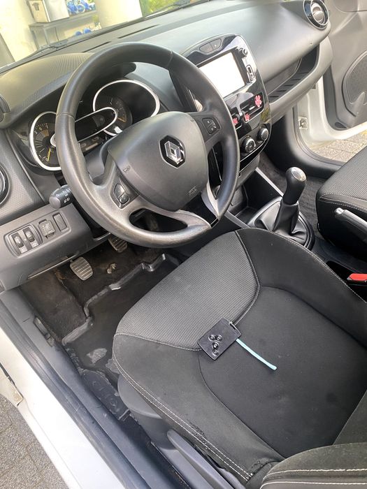 Clio Renault 2015 rok