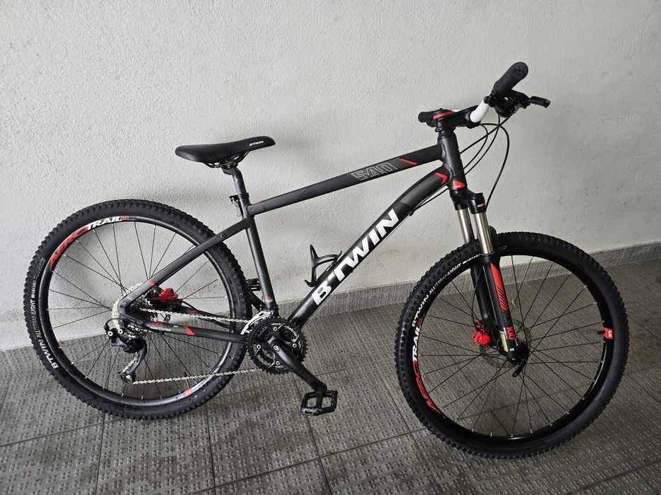 Rockrider 540 - tamanho L
Roda 27.5
Quadro L

Custou 449€