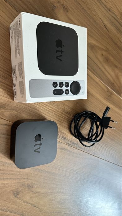 Apple tv 4k 32 gb MXGY2RS/A(не підключається)