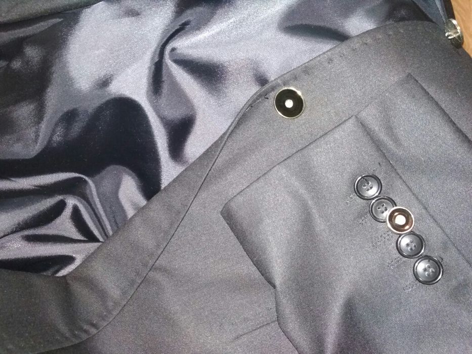 Костюм 46 р. M-L черный классический брюки пиджак