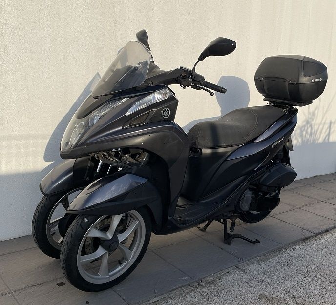 Yamaha Tricity 125 como nova!