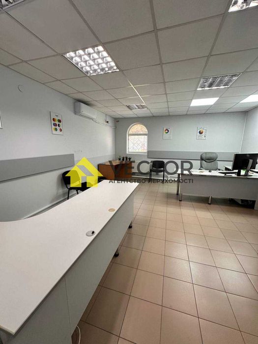 БЕЗ КОМІСІЇ 0% Приміщення 200м2 з ремонтом та інд.опаленням