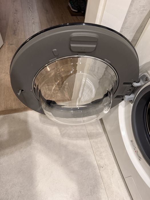 Pralka slim Samsung WW80R421HFW, program parowy jak nowa!