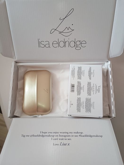 Lisa Eldridge paleta cieni Vega zimne kolory cool