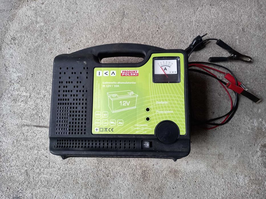Prostownik samochodowy transformatorowy IKA IK 10A 12V