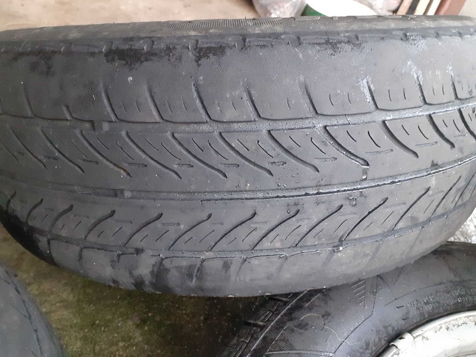 Jantes 14 que estavam num golf 3