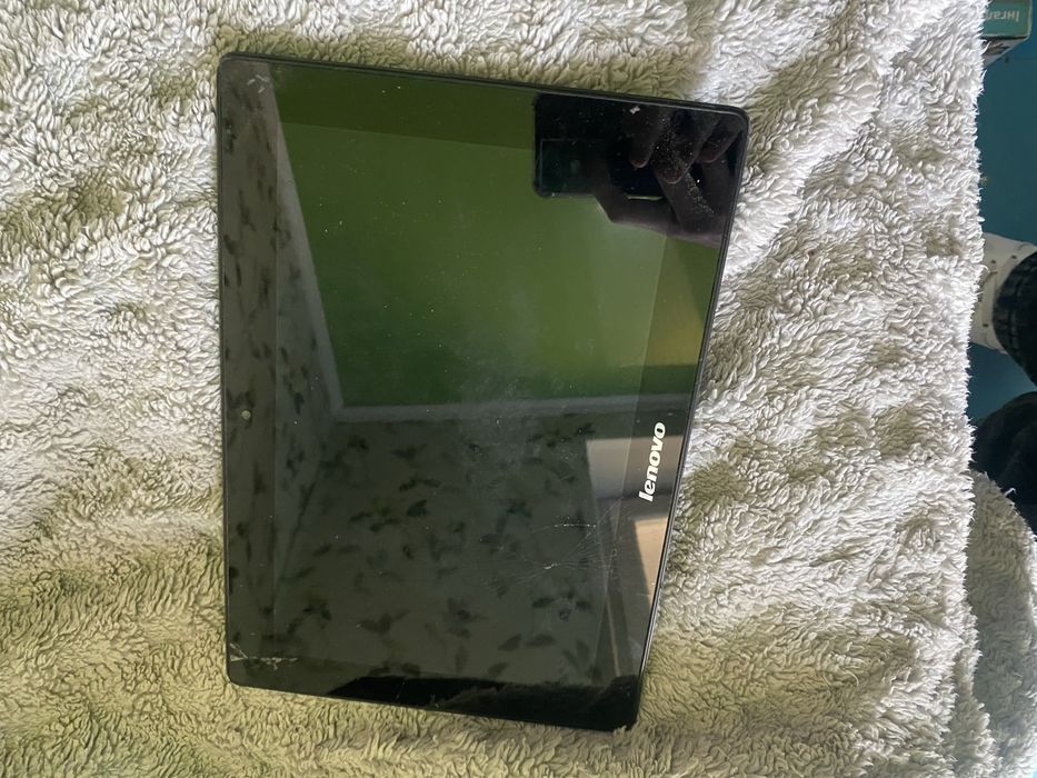 продам планшет lenovo s6000