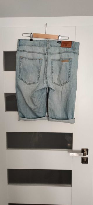 Zestaw 3 męskich spodni spodenek Cropp Diverse rozmiar 34