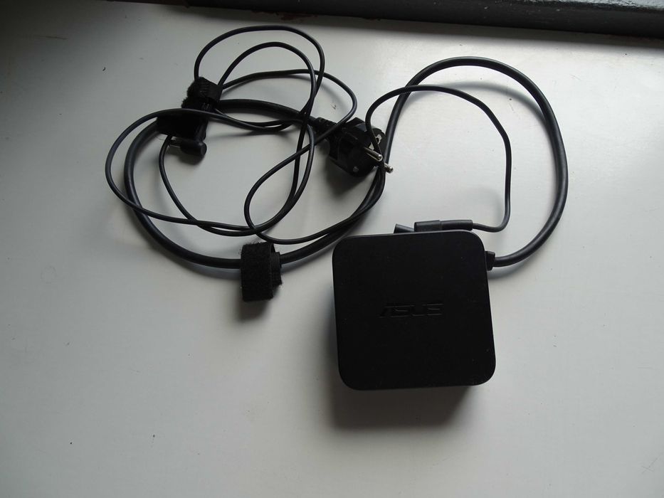 zasilacz asus adp 90 yd-b