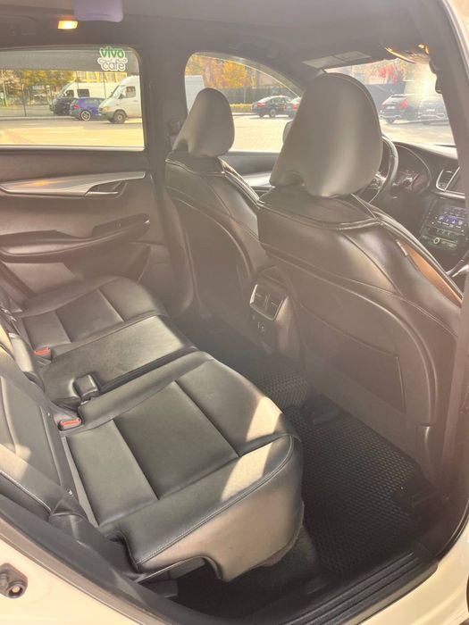 Продам свое авто Infiniti QX 50 2019 2.0
