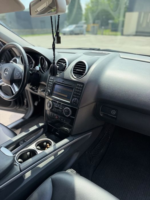 Mercedes-Bens Ml 500