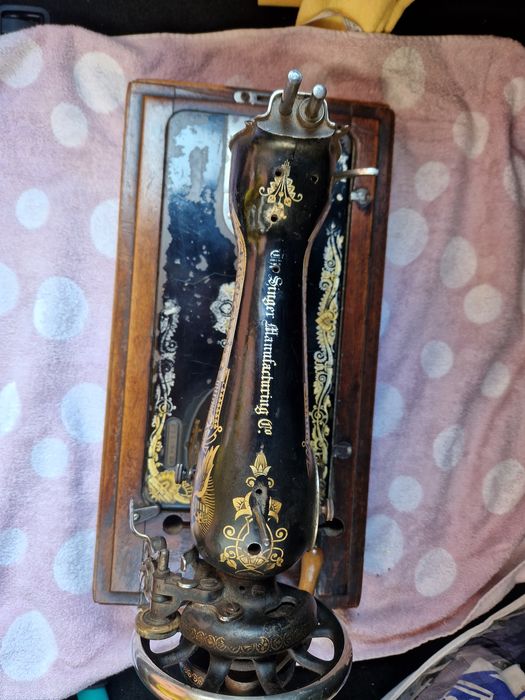 Maszyna do szycia Singer (sprawna,zabytek)